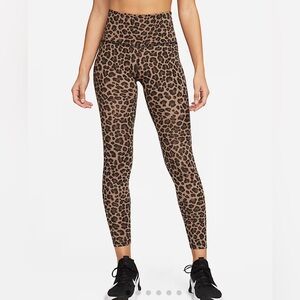 Nike One Training Legging In Leopard Print Size Small New Without Tags!
